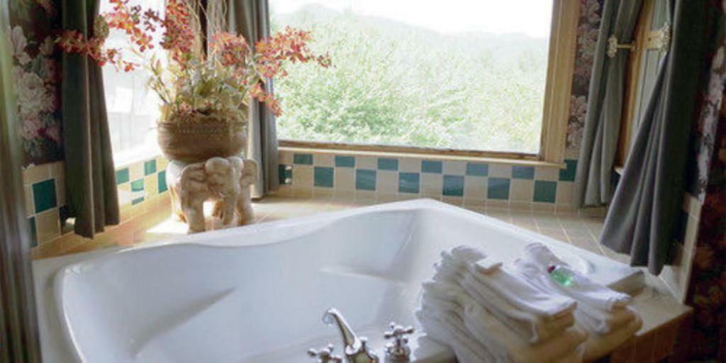 Innisfree Hotel Boutique Glenville Extérieur photo
